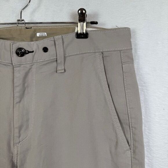 Rag & Bone Fit 2 Men's Chino Trousers in "Drizzle" Tan Khaki Beige Size 30 x 29 - Picture 3 of 14